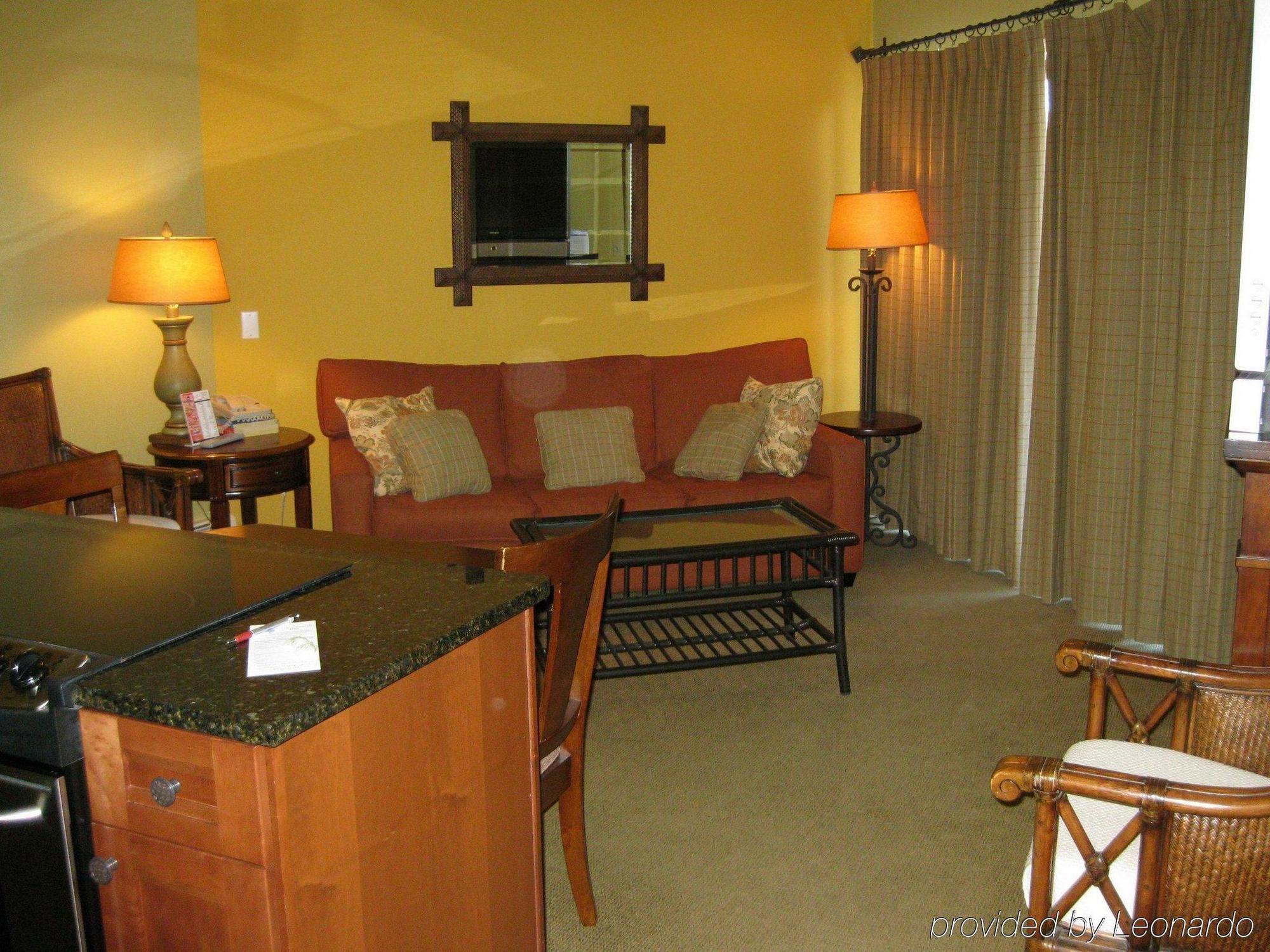تشارليفويكس Pointes North Inn الغرفة الصورة